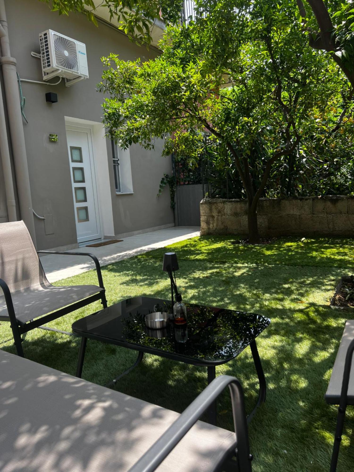 Amira Guest House Catania Exterior photo